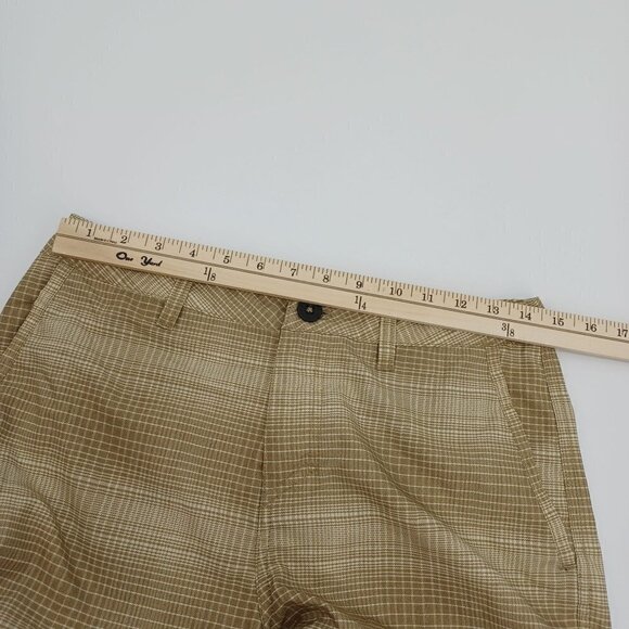 Quiksilver Tan & White Printed Hybrid Bermuda Shorts Men's 30 Mid Rise Summer - Picture 7 of 9